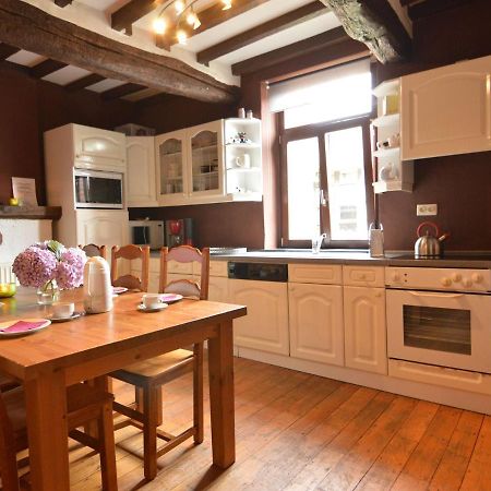 Spacious Holiday Home In Teuven With Garden 외부 사진